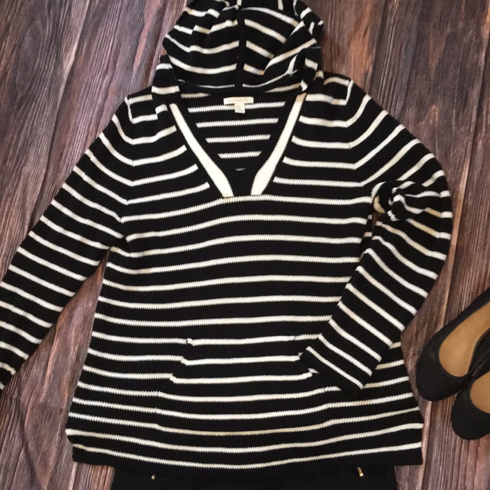Saint Tropez West Sweater With Pocket and Hood